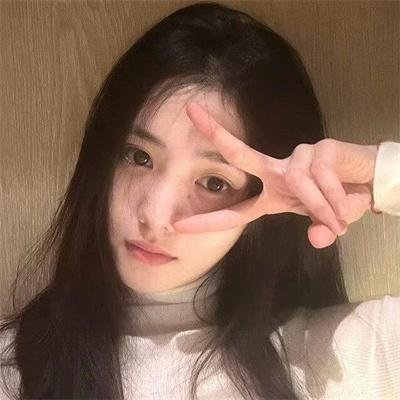 谜一样的双眼